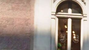 La tienda estaba en la 5ta Avenida con calle 56