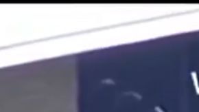 Policías investigan en el banco donde 5 personas murieron en Florida.