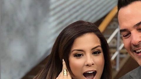 Carlos Calderón recibe carta de amor