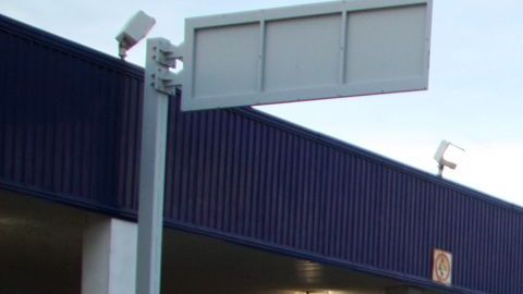 Aduaneros de México detectaron el ingreso ilegal de balas y drogas.