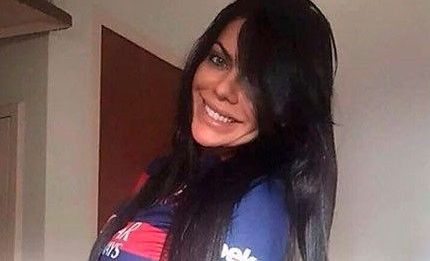 La exMiss Bumbum Suzy Cortez vuelve a seducir a Messi.