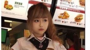 Wey Han Xu se hizo famosa en su país y encontró un nuevo empleo.