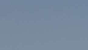 Trump insiste en invertir milles de millones en la frontera con un muro de acero.