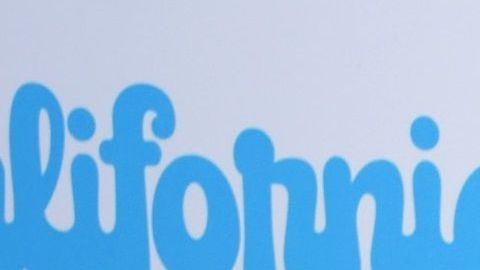 El director de la Filarmónica de Los Ángeles, Gustavo Dudamel, con su esposa Maria Valverde durante la celebración del centenario de la Filármonica en septiembre del 2018.