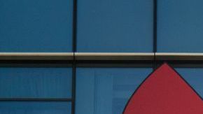 Los directivos consideraron que el acto generó "severos daños" a la marca.