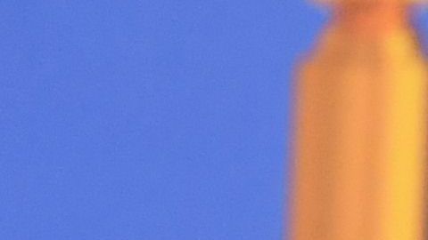 Alfonso Cuarón con sus dos Globos de Oro por Roma.