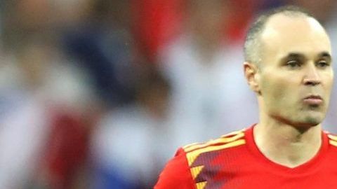 Andrés Iniesta fu muy criticado por una foto que subió a sus redes sociales.