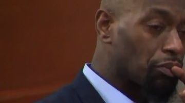 Huwe Burton antes de ser liberado esta semana