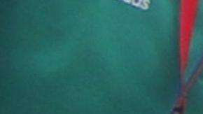 Zague fue blanco de burlas durante una firma de autógrafos