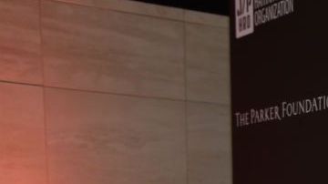 Jeff y MacKenzie Bezos se divorcian luego de 25 años de matrimonio.