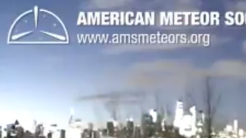 Bola de fuego vista desde West New York, New Jersey, el 9 de enero de 2018.