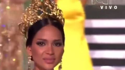 Tovar pensó que perdería el dedo por culpa del anillo.