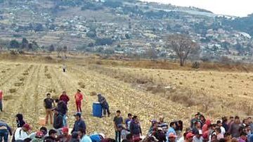 Sigue el saqueo de gasolina en México.