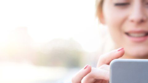 Muchos usuarios de celulares en EE.UU. bajan apps de juegos.