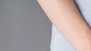 Seguramente hayas escuchado de la gonorrea, la clamidia y la sífilis, pero ahora hay otras infecciones de transmisión sexual que preocupan a las autoridades sanitarias.