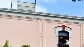 105452240_gettyimages-1087321958