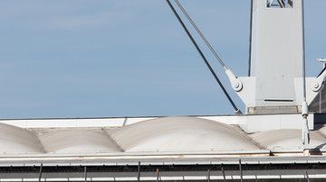 105475278_gettyimages-1061972426