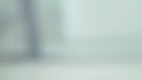 Las mujeres suelen sufrir más dolores de cabeza que los hombres por cambios en sus niveles hormonales, generalmente relacionados con el ciclo menstrual.