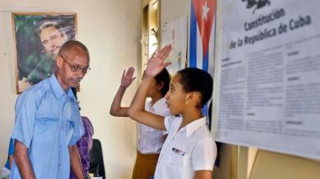 La nueva Constitución reconoce los cambios que introdujo Raúl Castro.