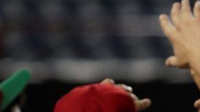 Los Charros de Jalisco de México celebran el triunfo frente a Cuba en la Serie del Caribe.