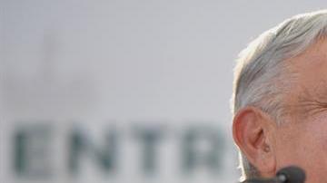 Andrés Manuel López Obrador bromeó en Twitter con el clásico Pumas vs. América