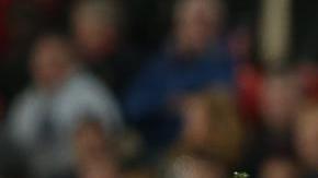 París Saint-Germain derrotó 0-2 al Manchester United en los octavos de ida