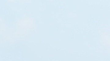 Una mujer sostiene un cartel durante el concierto Venezuela Aid Live, en el puente fronterizo de Tienditas, en Cúcuta (Colombia).