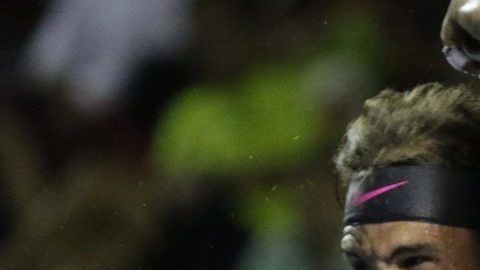 El tenista español Rafael Nadal fue eliminado por Nick Kyrgios del Abierto mexicano en Acapulco.