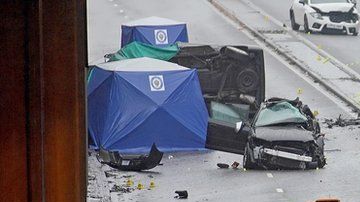 99245236_hi043634474