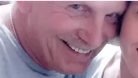 Samantha Simpson pide respeto en su relación.