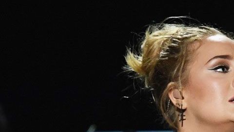 Adele.