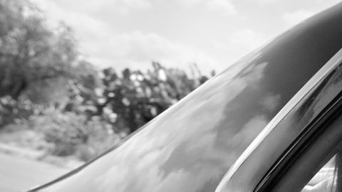 A principios de los años 70, México implementó su sistema de impuesto a la propiedad de autos: "Tenencia"