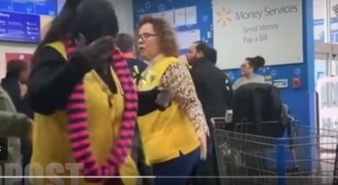 Una de las empleadas agredidas