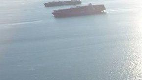 Elon Musk comparte en Twitter impresionante foto de Teslas en Puerto de San Francisco