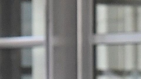 Eduardo Balarezo, uno de los abogados de "El Chapo", y la esposa de éste, Emma Coronel.