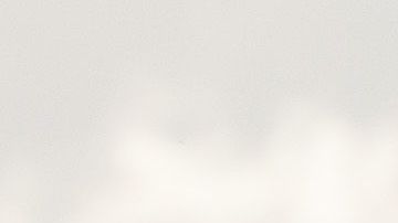 Personas juegan en la nieve en Seattle.