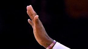 LeBron James consiguió superar la barrera de los 32,000 puntos en la NBA la noche del martes con Los Angeles Lakers.