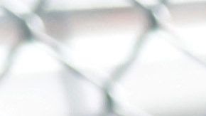 San Diego tuvo que habilitar un albergue para los inmigrantes.