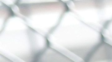 San Diego tuvo que habilitar un albergue para los inmigrantes.