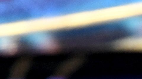 Melissa Berton (centro) y Rayka Zehtabchi (derecha) recogieron el óscar de 'Period. End of Sentence.'.