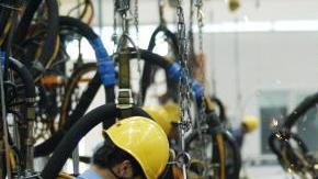 HAIKOU, CHINA - linea de ensamble