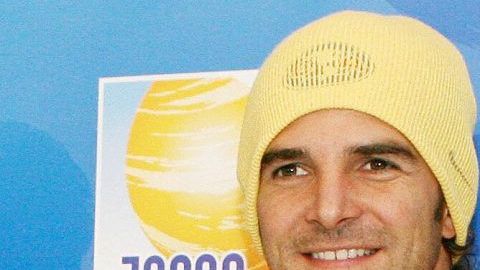 Algunos exjugadores del Club América como Duilio Davino y Germán Villa son dueños de estaciones gasolineras en México.