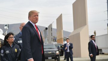 Ahora el presidente Trump se enfrenta a 'muros' legales.