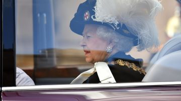 Se cree que la Reina alberga hasta 25 autos en su palacio