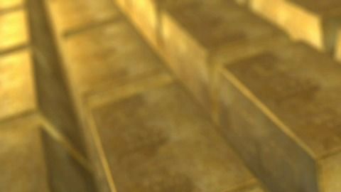 Al abrir el paquete encontró lingotes de oro en lugar del traje de baño.