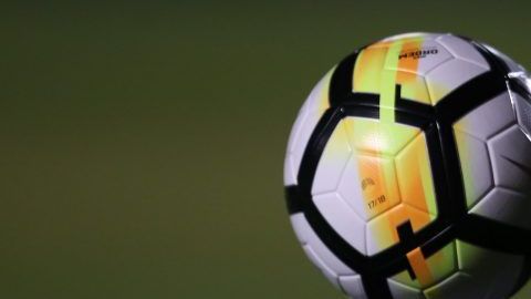 Balón de la Liga de Campeones de la Concacaf.