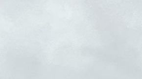 Emily Martínez le toma una foto a su esposo Josué Tirado.