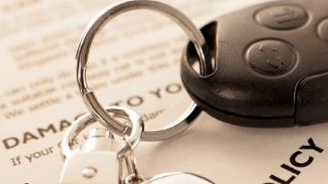 Ya sea por edad, tipo de auto o historial de manejo, las compañías de seguros están en todo su derecho