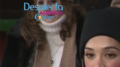 Karla Martínez no pudo contener las lágrimas