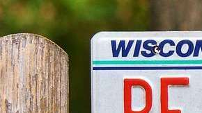 license-plate-2438210_1280